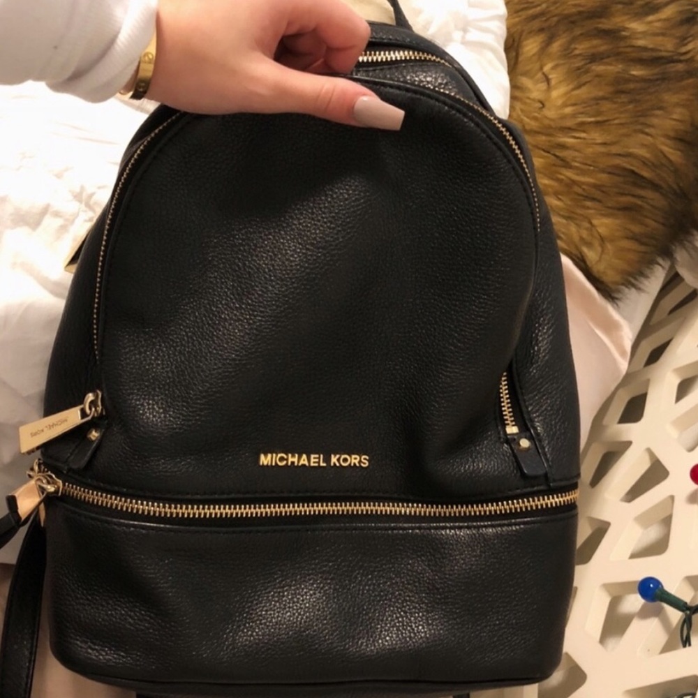 OFFER UP AND ITS YOURS | MICHAEL K RHEA BACKPACK🎒